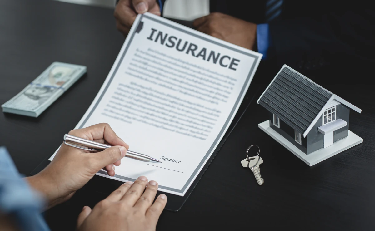 Seguros específicos para propietarios arrendadores: protección y tranquilidad en el alquiler
